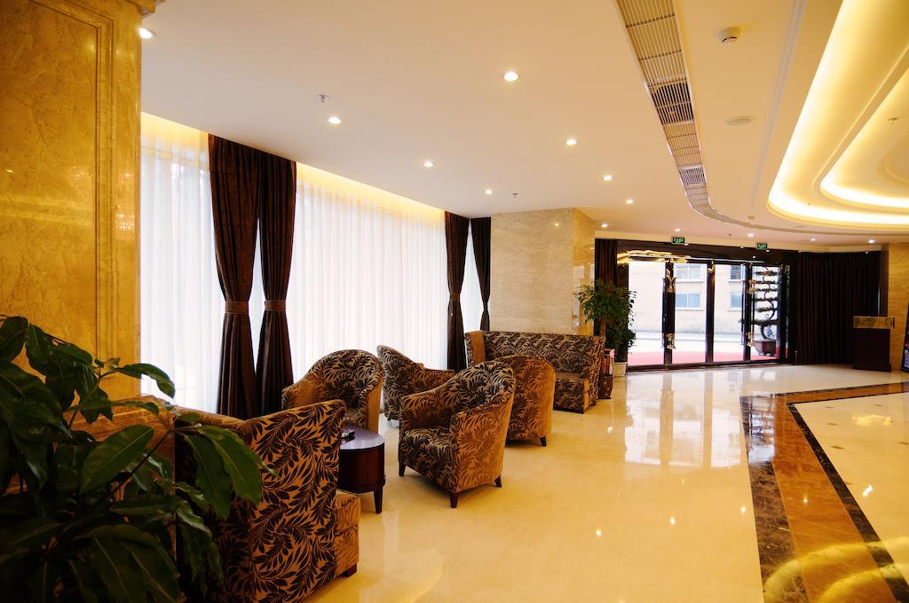 Forstar Hotel - North Renmin Road Chengdu Exterior photo