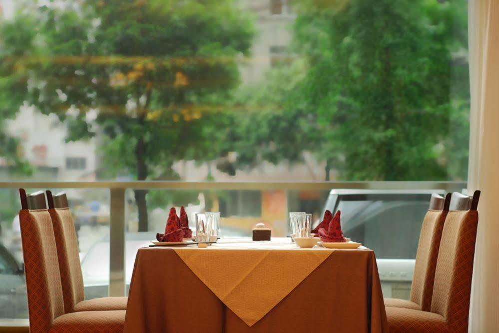 Forstar Hotel - North Renmin Road Chengdu Exterior photo